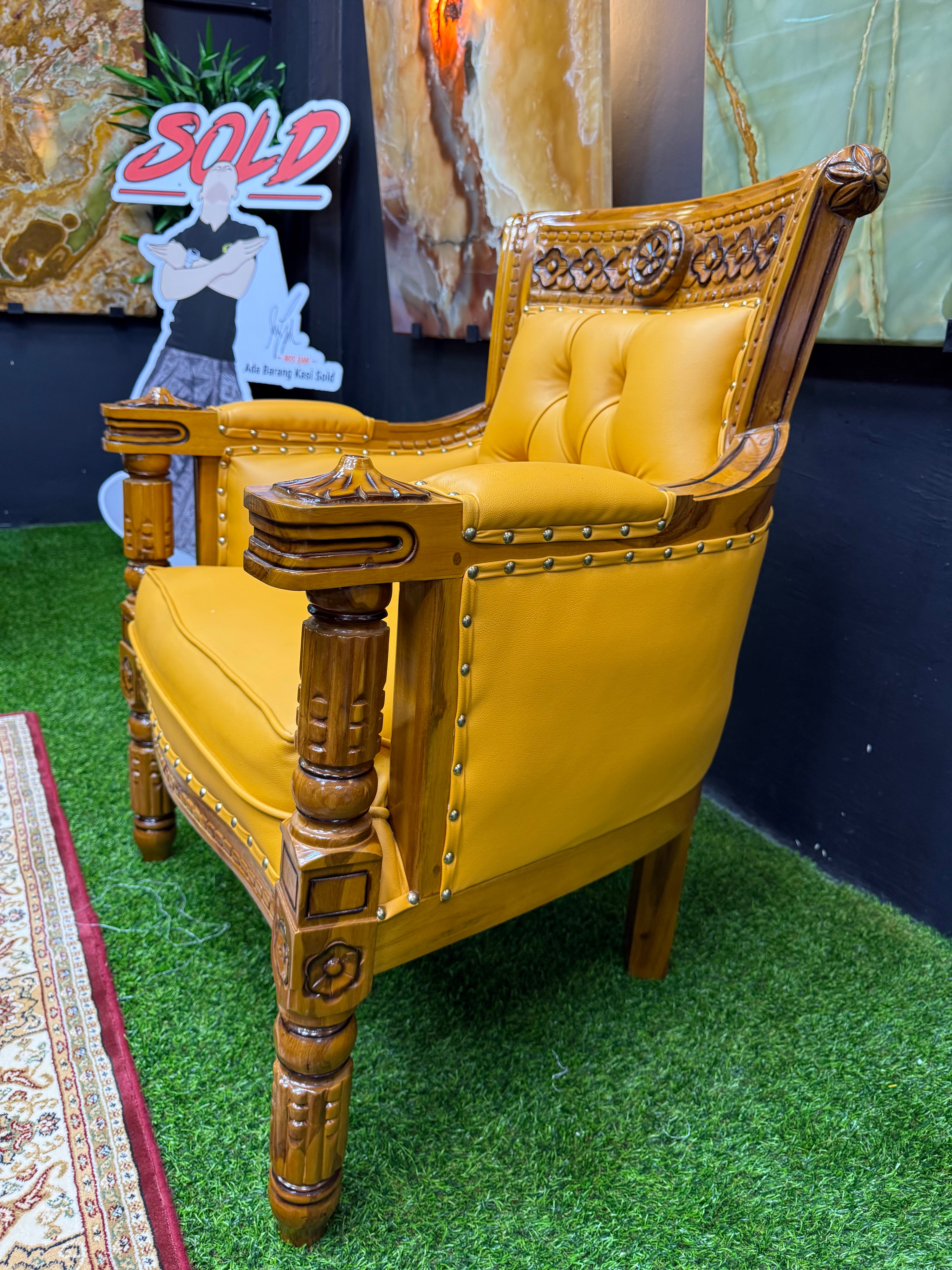 SET SOFA SERBIA LENGAN BESAR 3+2+1+1 & MEJA BESAR KOPI 1 DAN MEJA KOPI KECIL 1 GRED A