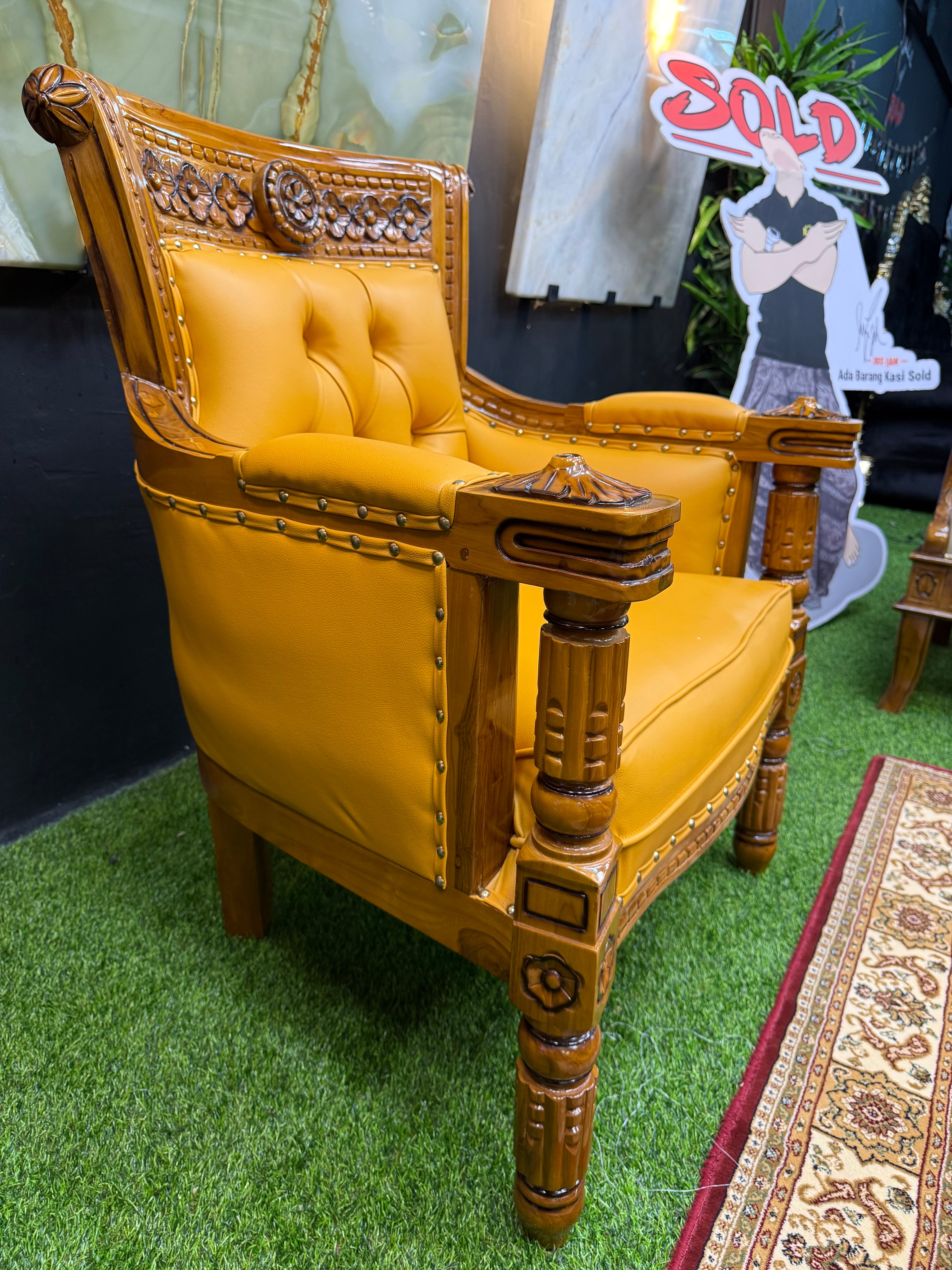 SET SOFA SERBIA LENGAN BESAR 3+2+1+1 & MEJA BESAR KOPI 1 DAN MEJA KOPI KECIL 1 GRED A